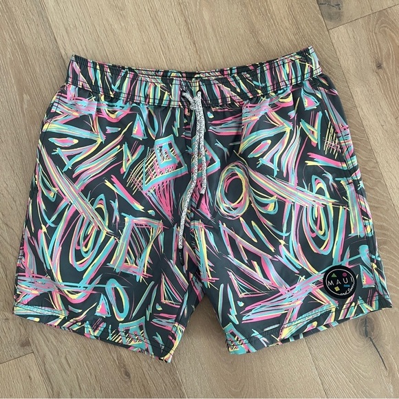 Maui and Sons 6” Scratch That Pool Shorts Sz S *H13 - Picture 2 of 4